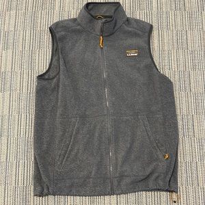 L.L. Beans Mens Mountain Classic Fleece Vest Grey